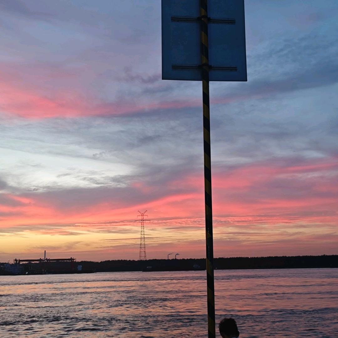 𝑪𝒂𝒍𝒍 𝒎𝒆 𝒃𝒚 ?