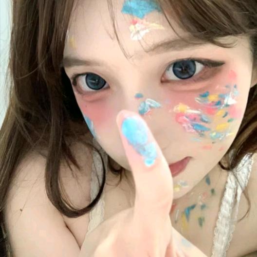 溪溪