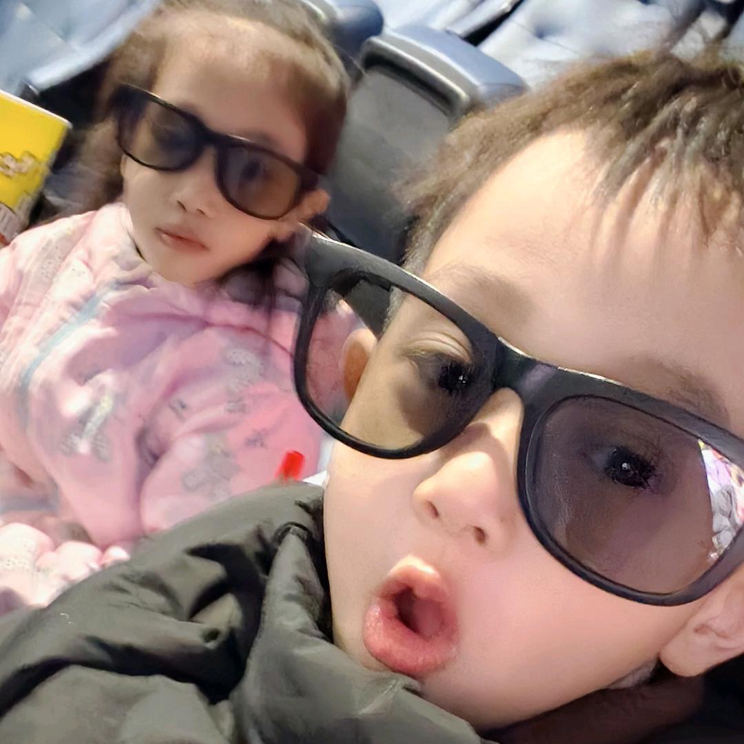 👧🏻俩娃的大保姆👶🏻