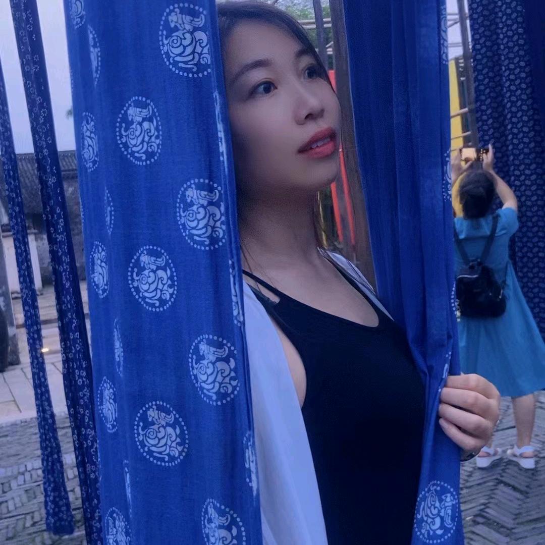 卢憨憨与小乐乐