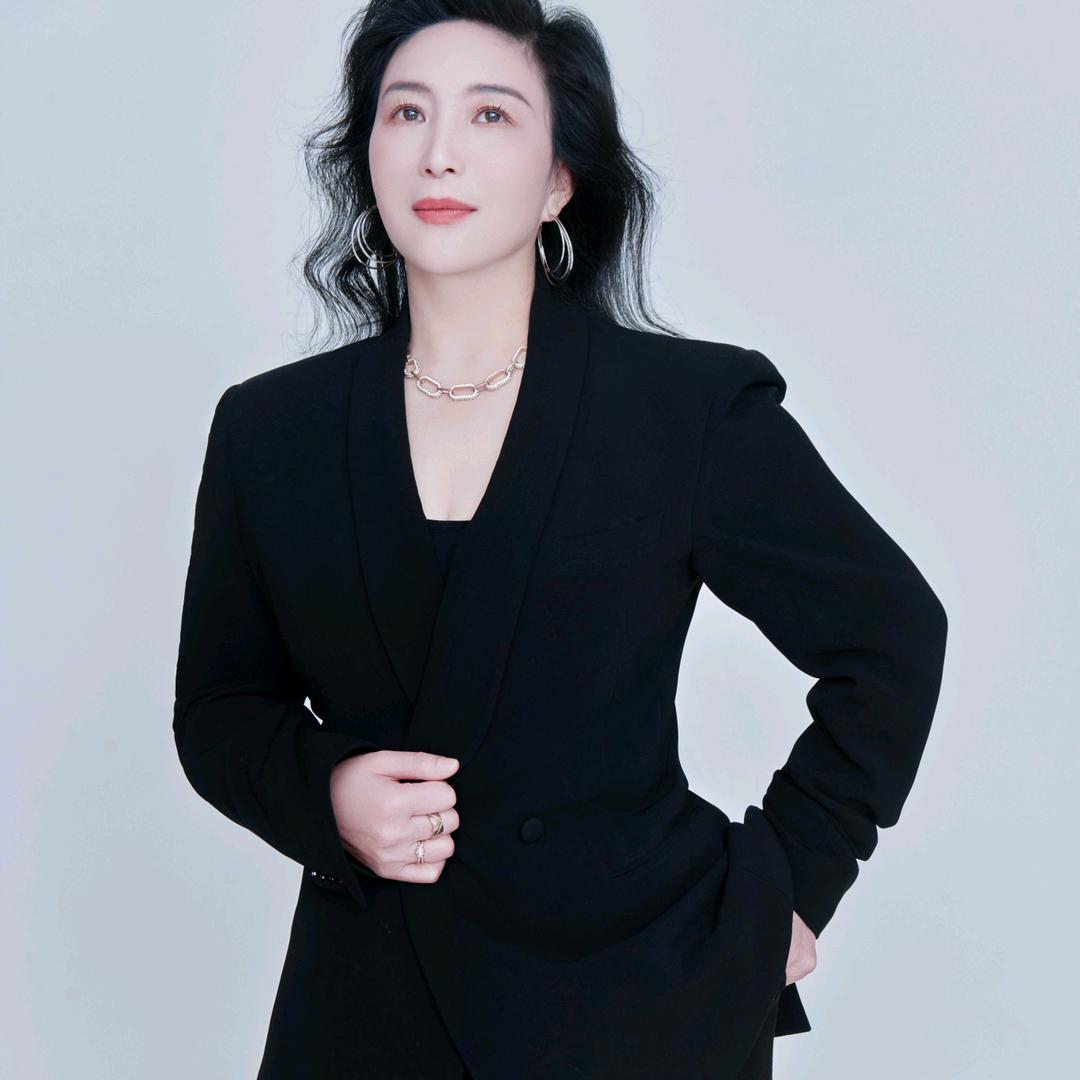 本色布依桔子
