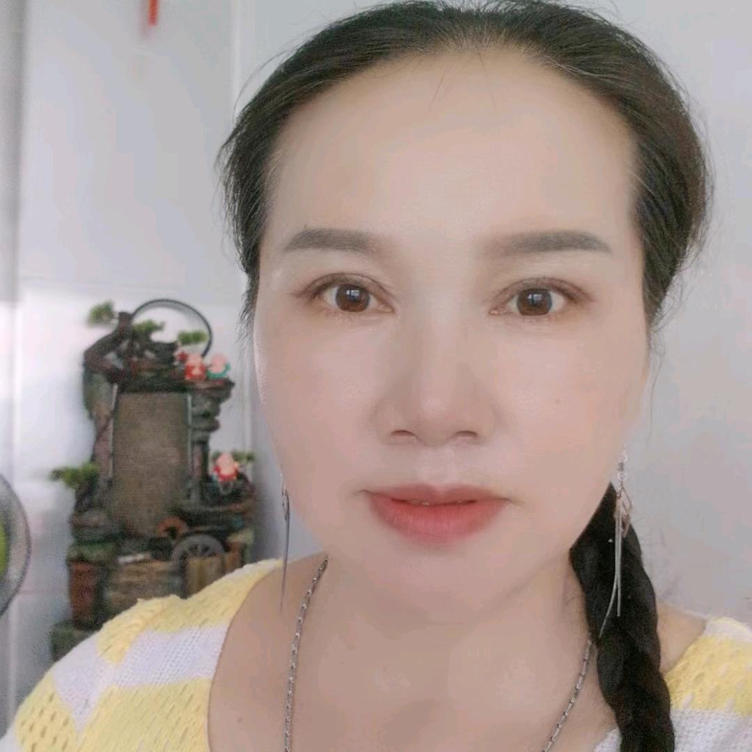 陈美英