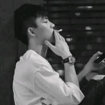 抖抖啊ꦿ᭄呜