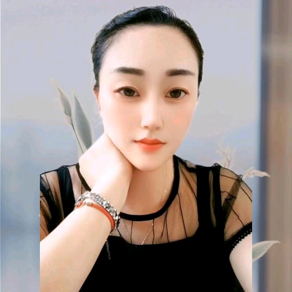 莉莉来了（开播号在主页晚22：10）