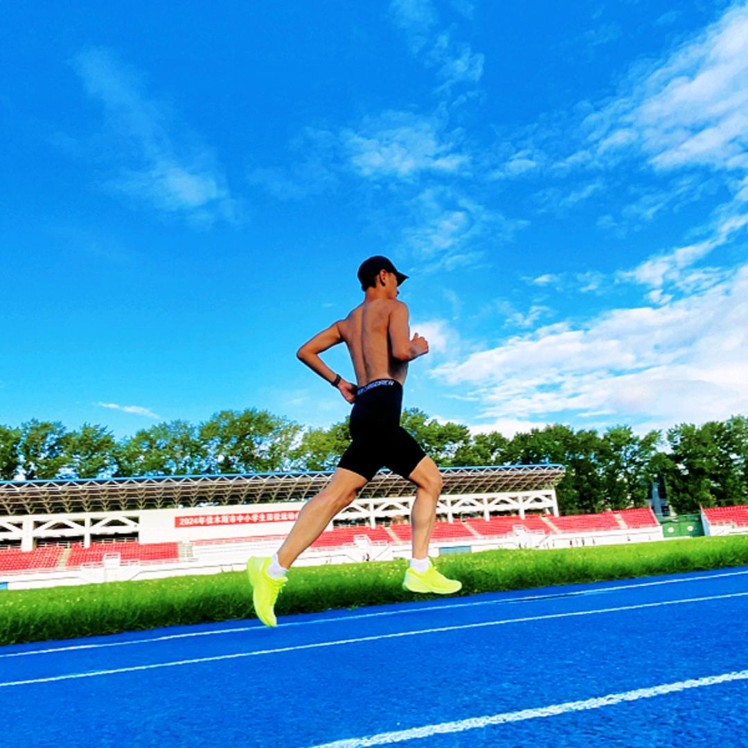 爱跑步的小明🍺