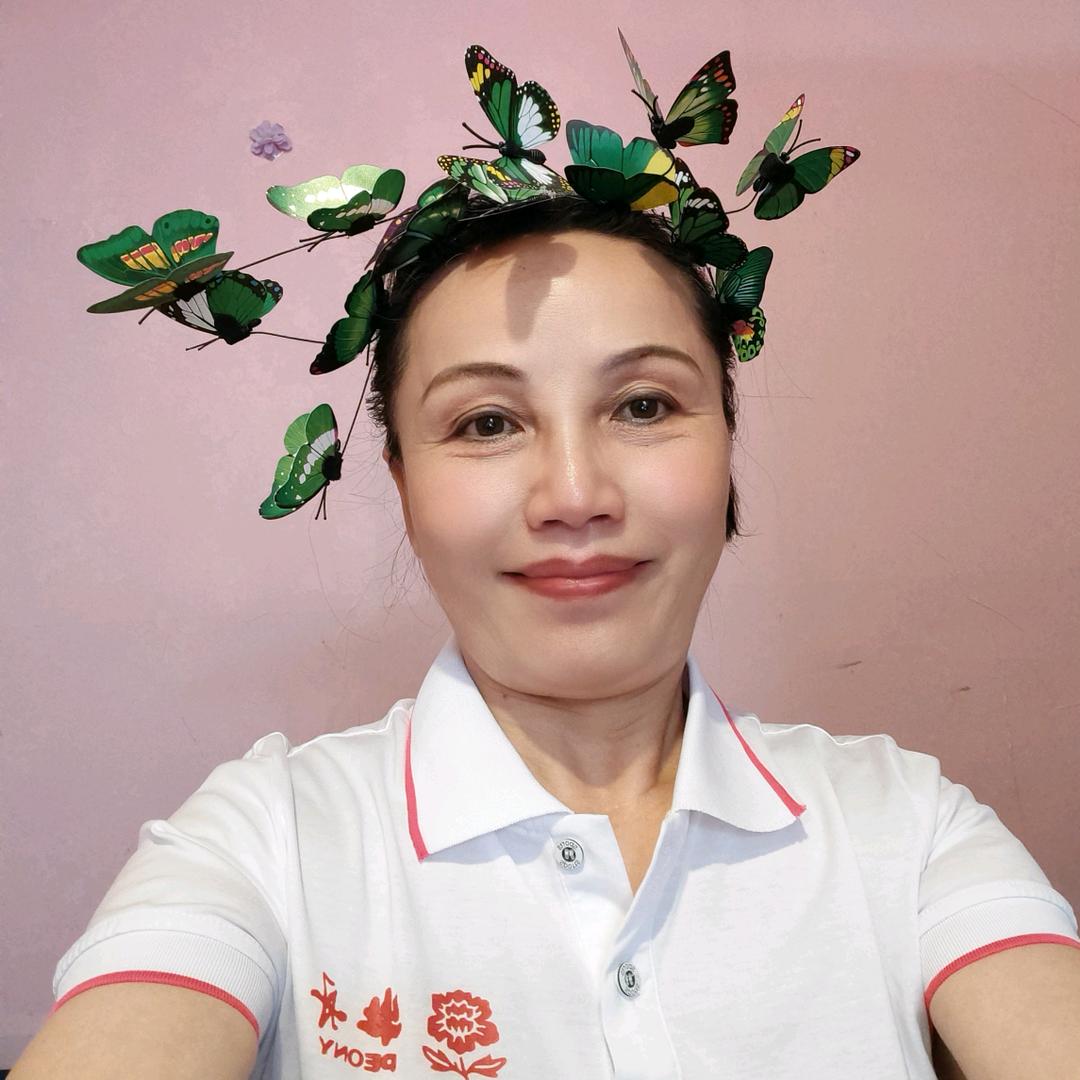 罗燕姐中午11点30首播