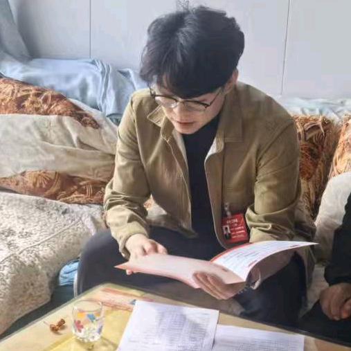 刘至尧-伊金霍洛旗驻村第一书记