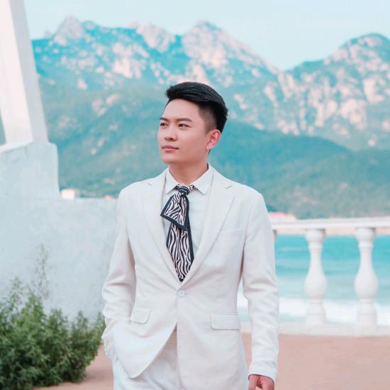 周豪杰