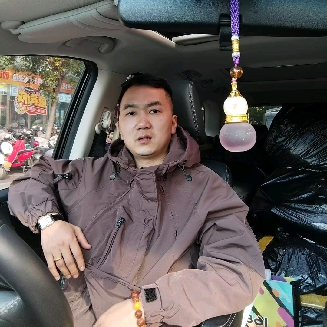 周文龙