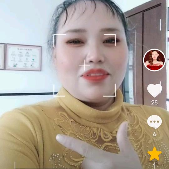 月儿花美