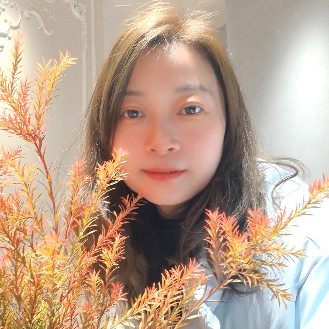 喜舍.凡塞奇 雪儿