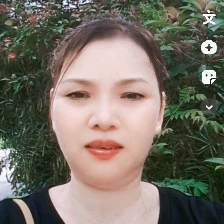 （珍姐直播晚上八点交友聊天。