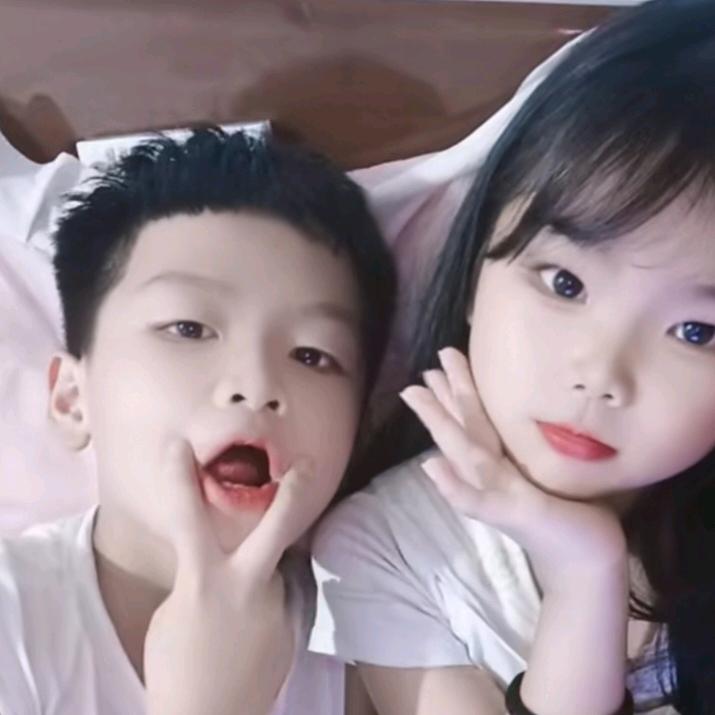 👩‍❤‍💋‍👨执手卿一生
