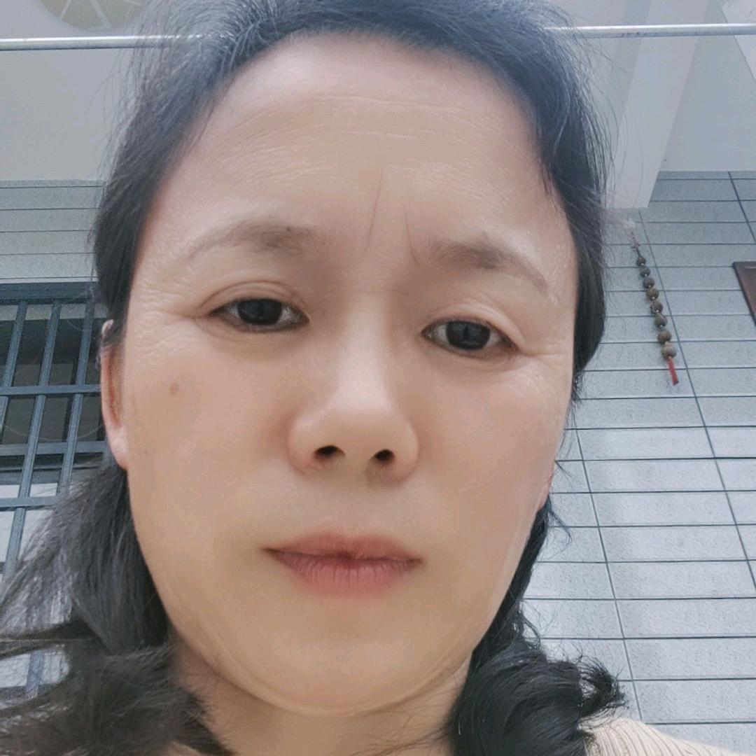 张素屏