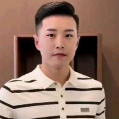 开心快乐。。。。。帅哥。