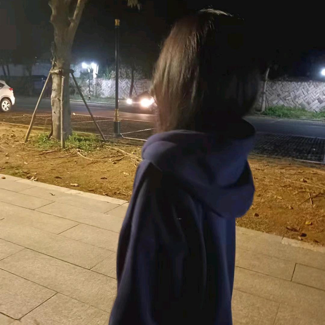 一叶孤舟.