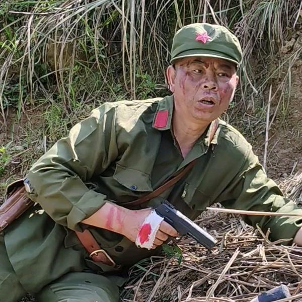 开心大叔（兵迷）