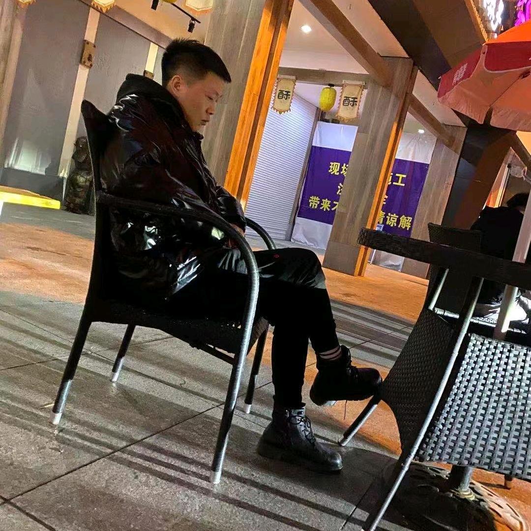 颜先森