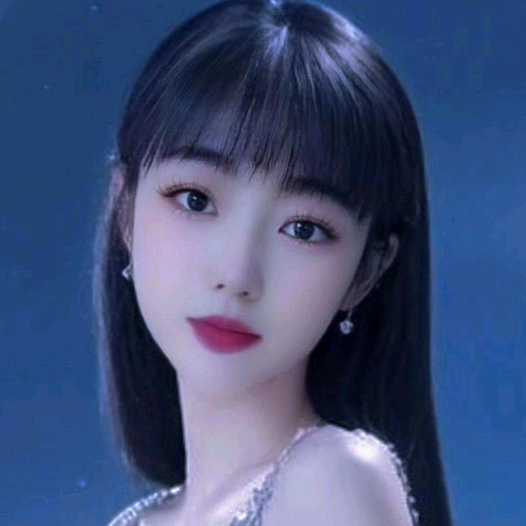 怡🔥婷《中午11:00开播》