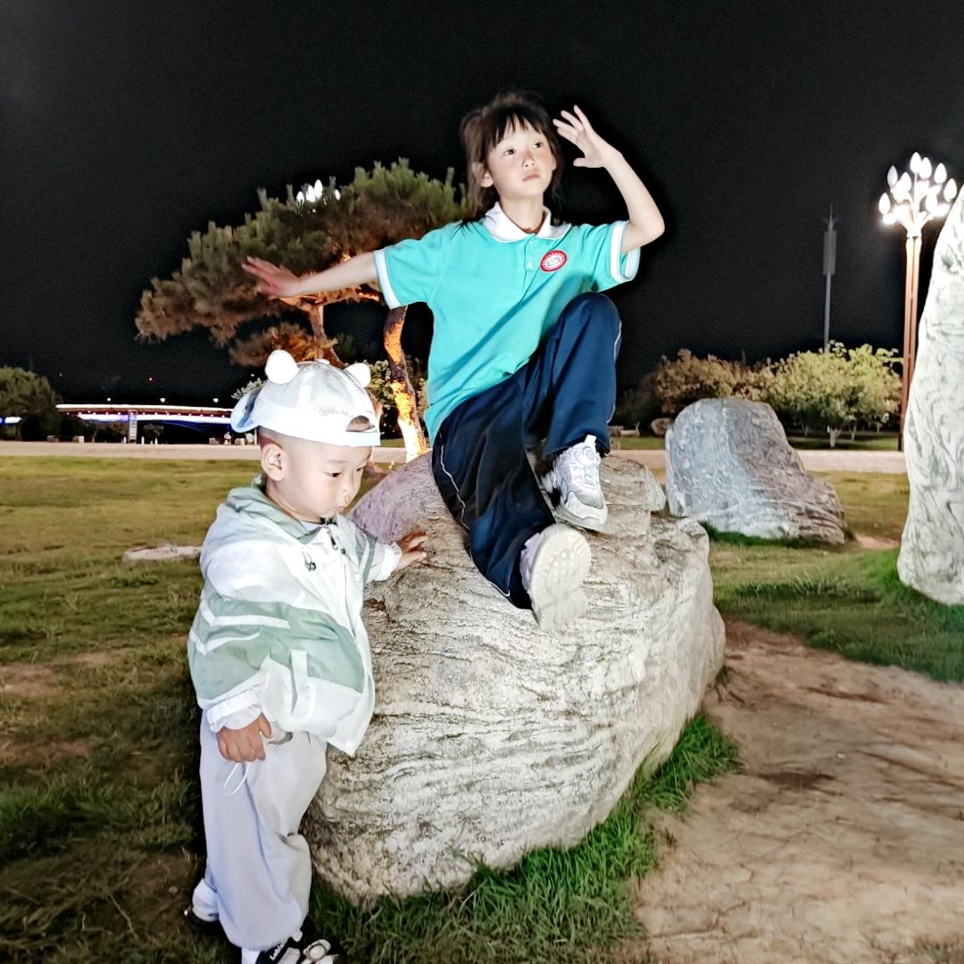 金诺汽车城*小李