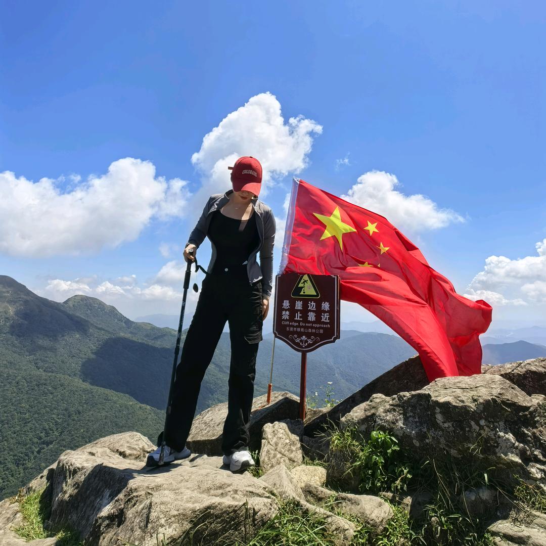 兰兰的天空☀️