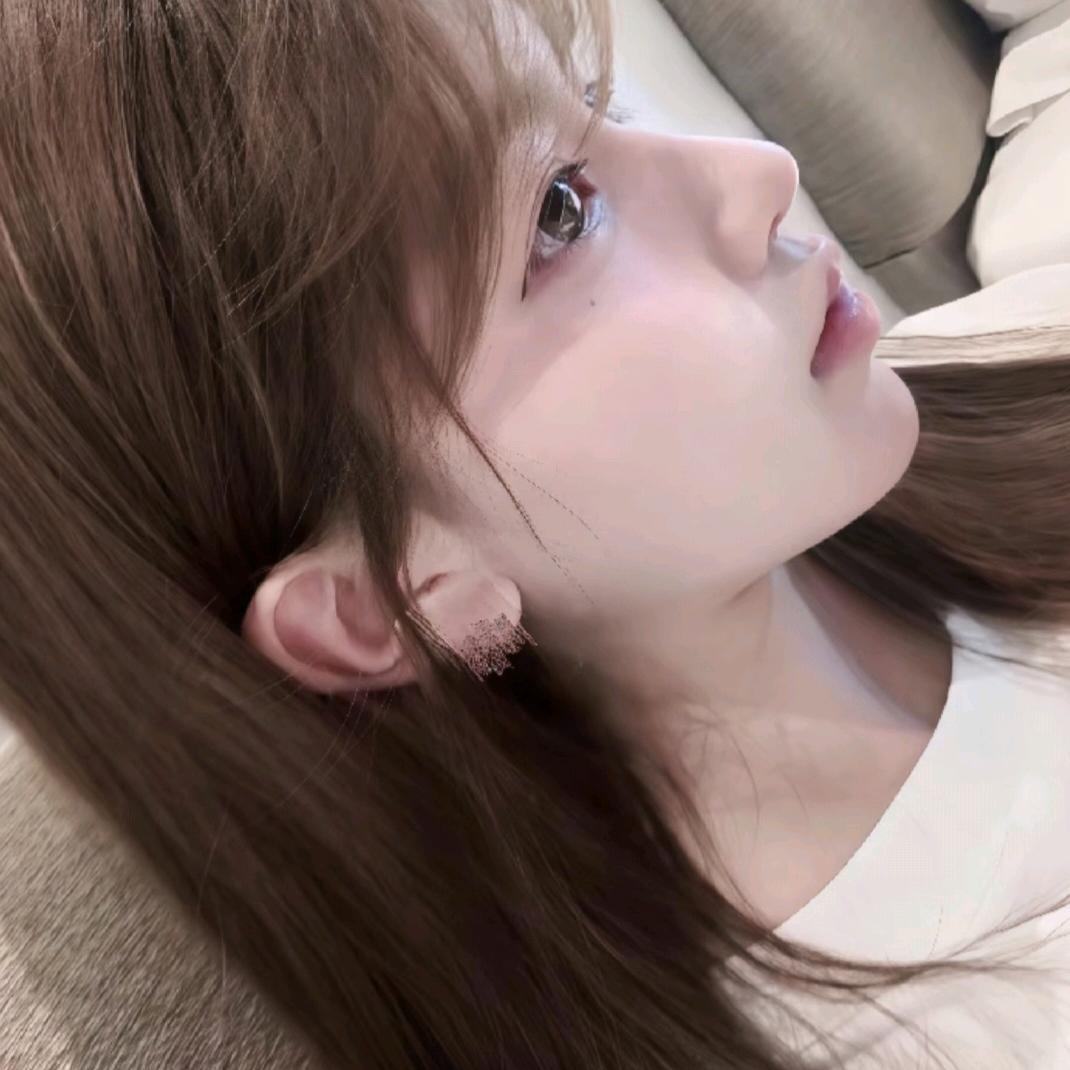 𝗪𝗵𝗶𝘁𝗻𝗲𝘆