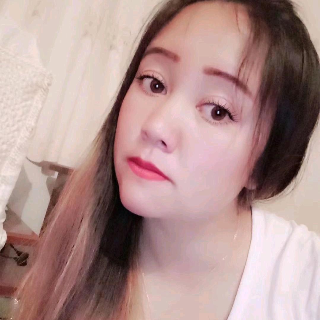 🍡樱花般的、爱🌹🌹