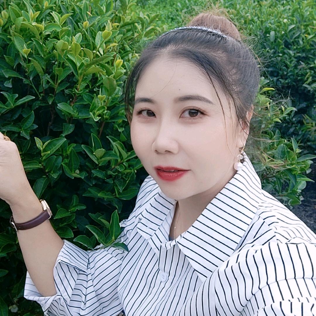 微微一笑 《芳》