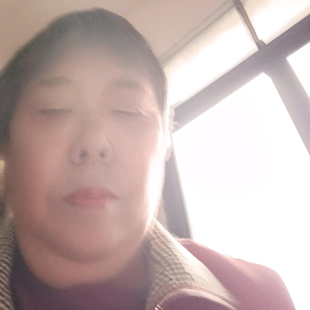 (雪花飘飘: