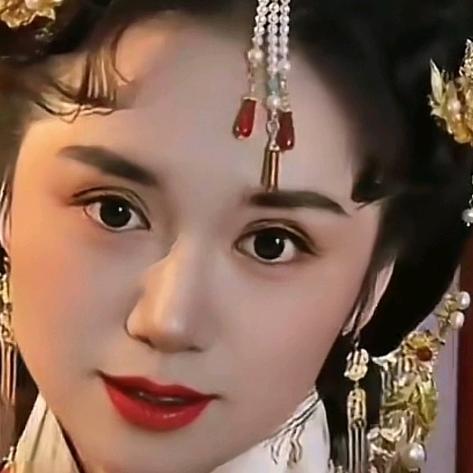 蓝琪君