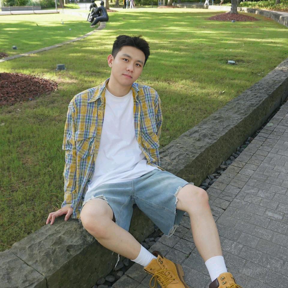 小雷同学
