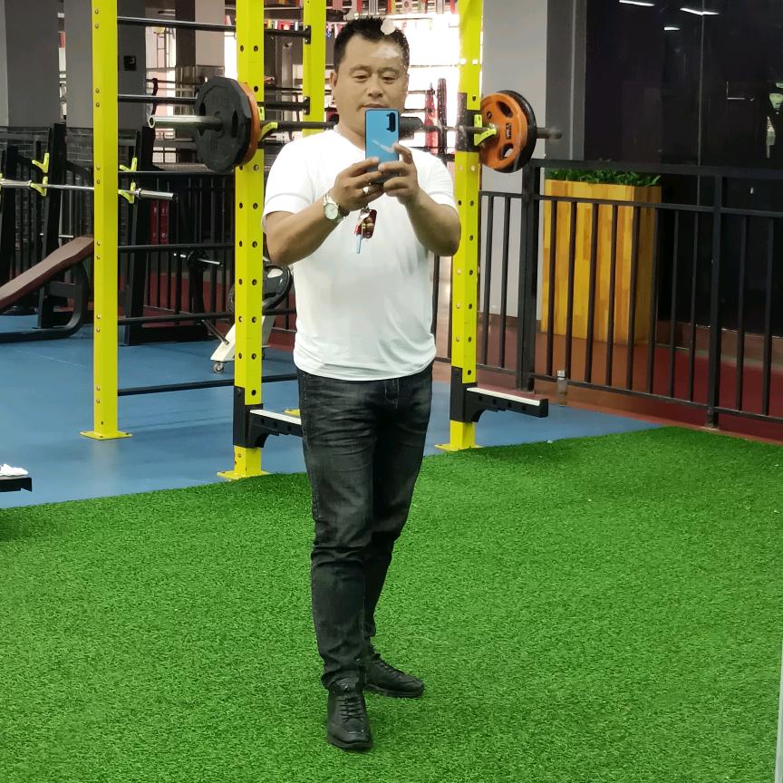 平平淡淡渡春秋。