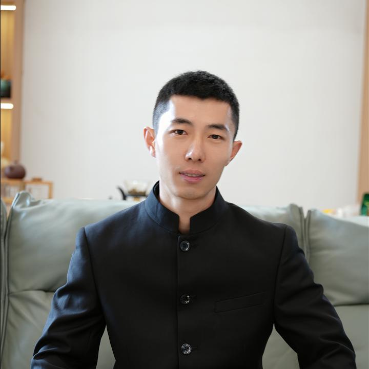 兵哥小闹