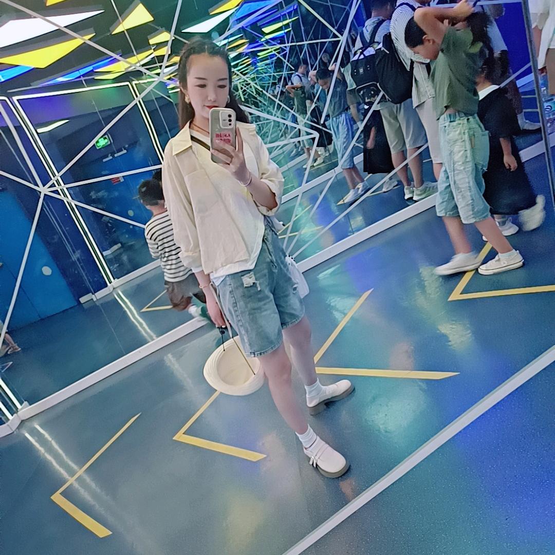 俊飞服饰^O^驰飞服饰^O^常年招熟练工