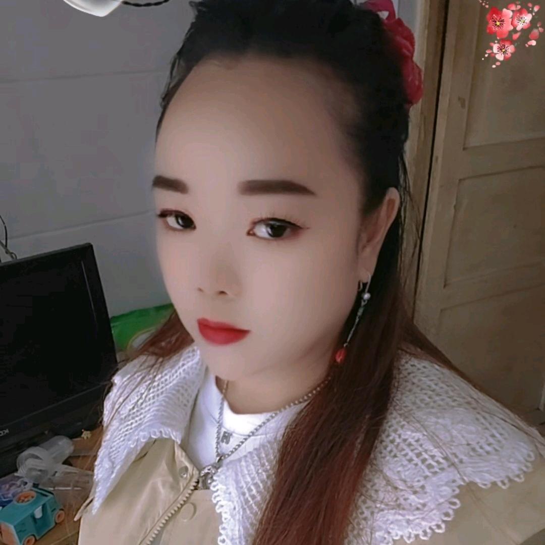 抛光小妹卢珍