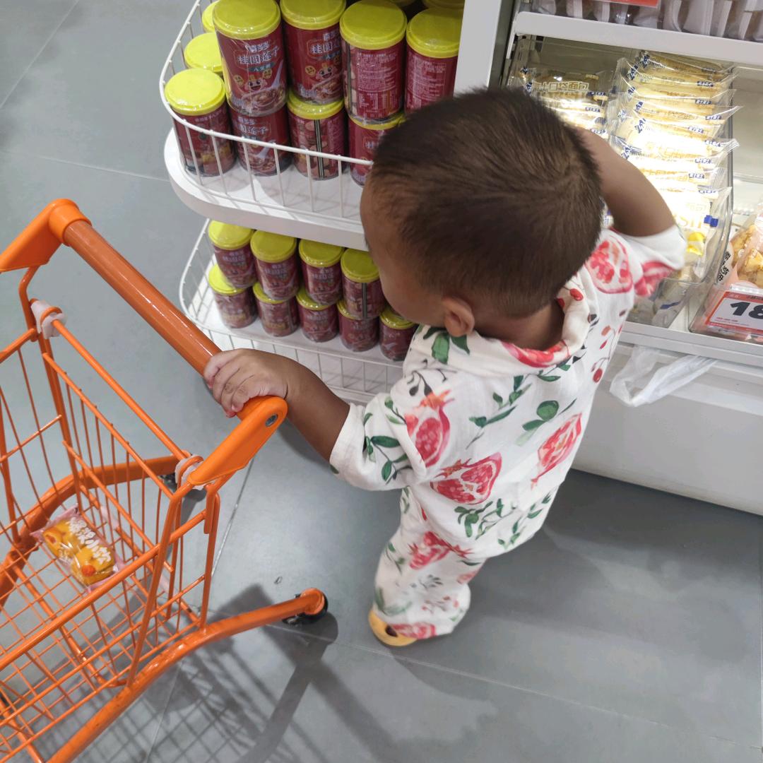 奥特曼不想打怪兽