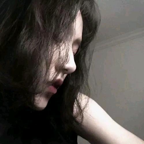 南歌^