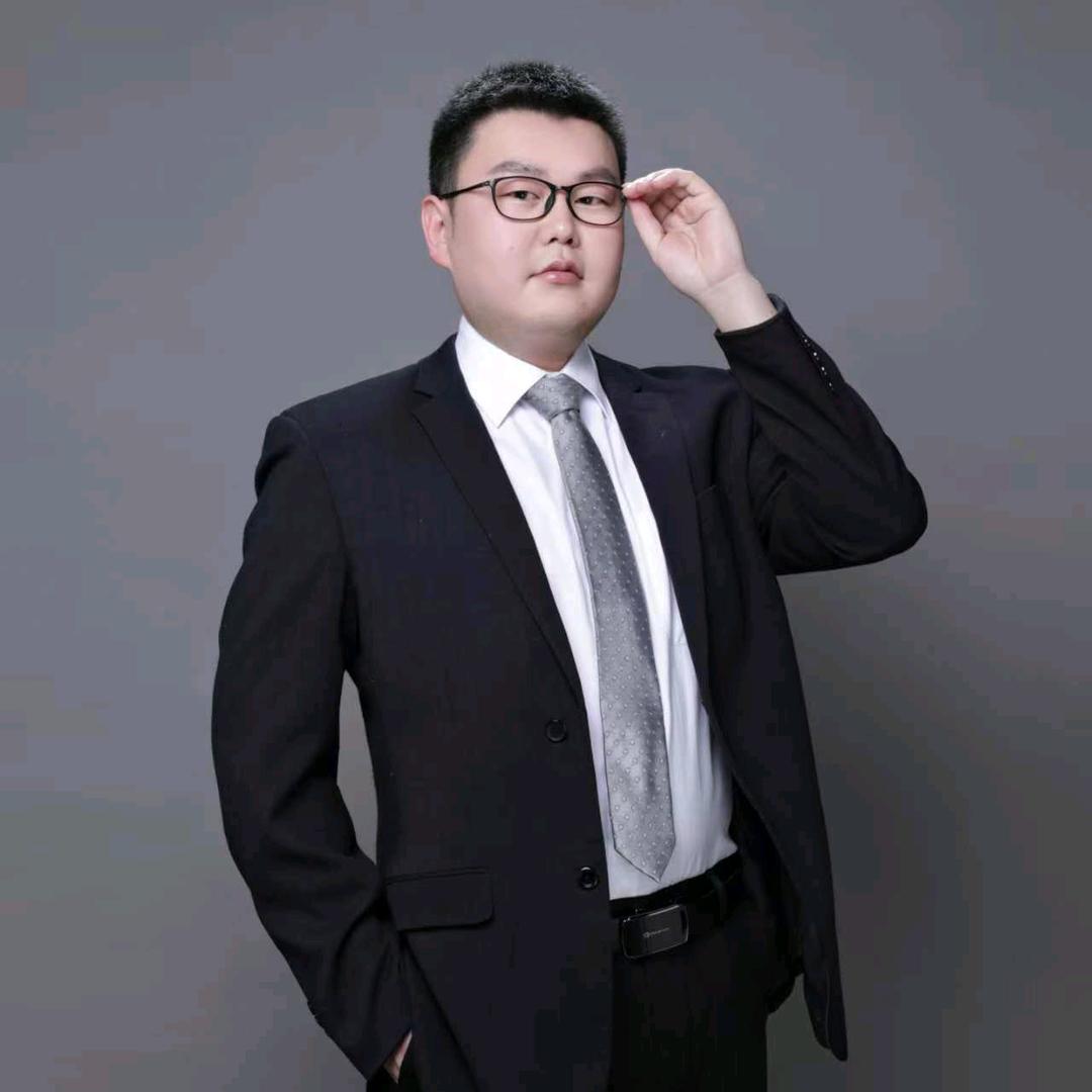 法国布雷斯特商学院校本部-徐老师