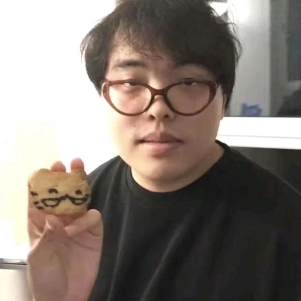 小辞小辞 ´꒳`