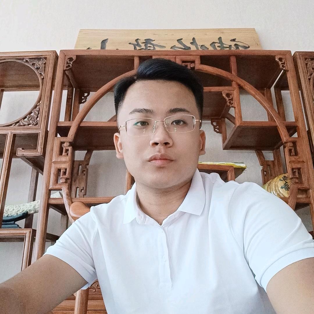 郭郭 -