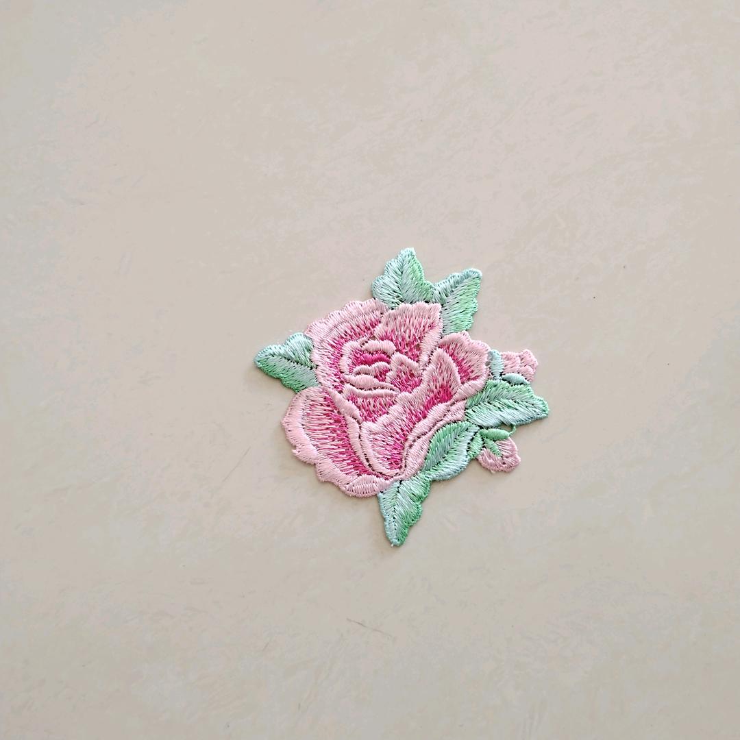 梧桐花边辅料店