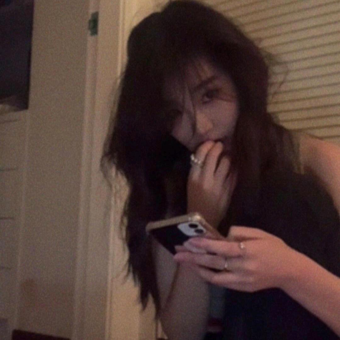 作业师、稳夜露