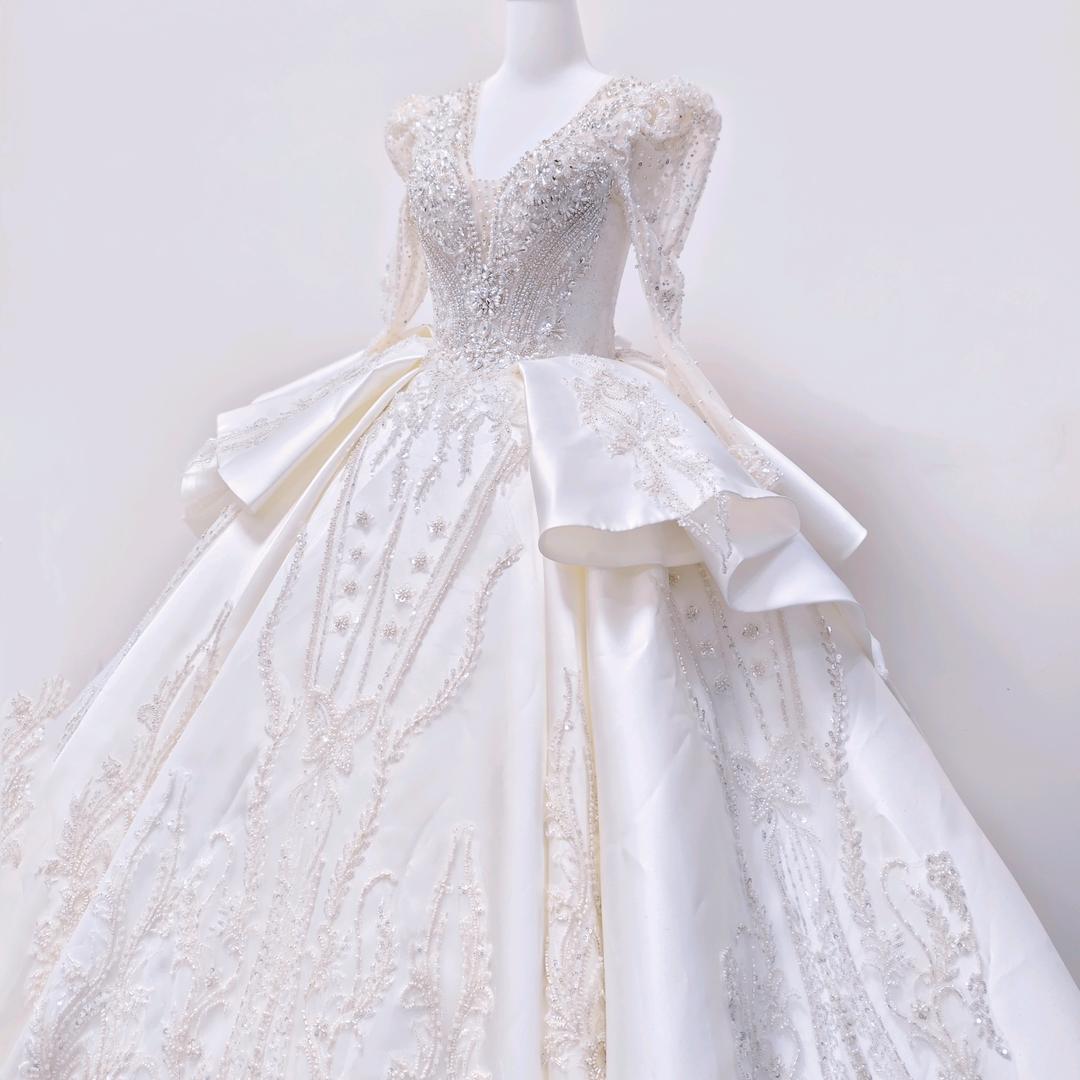 介里·婚纱礼服租赁工作室