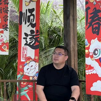 亮哥卖手机