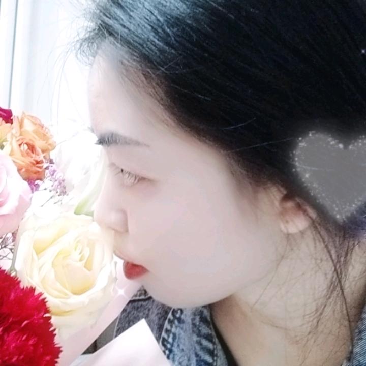 丽姐姐头像