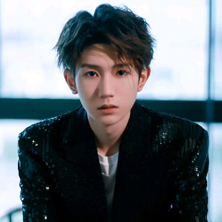 微微一笑很倾城