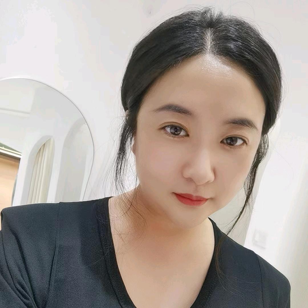 U觅纹绣*一涵