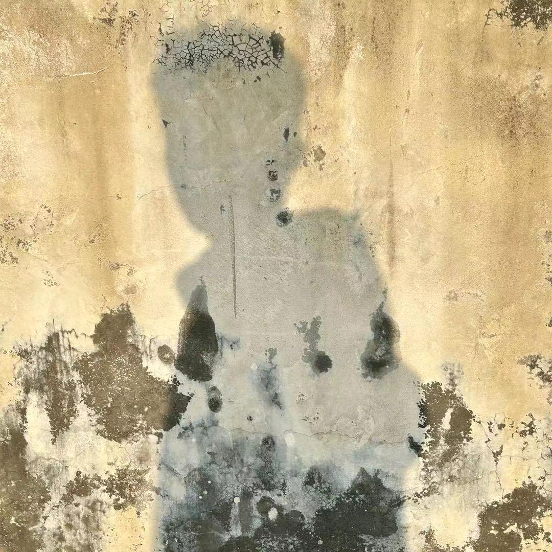 E.Z.L