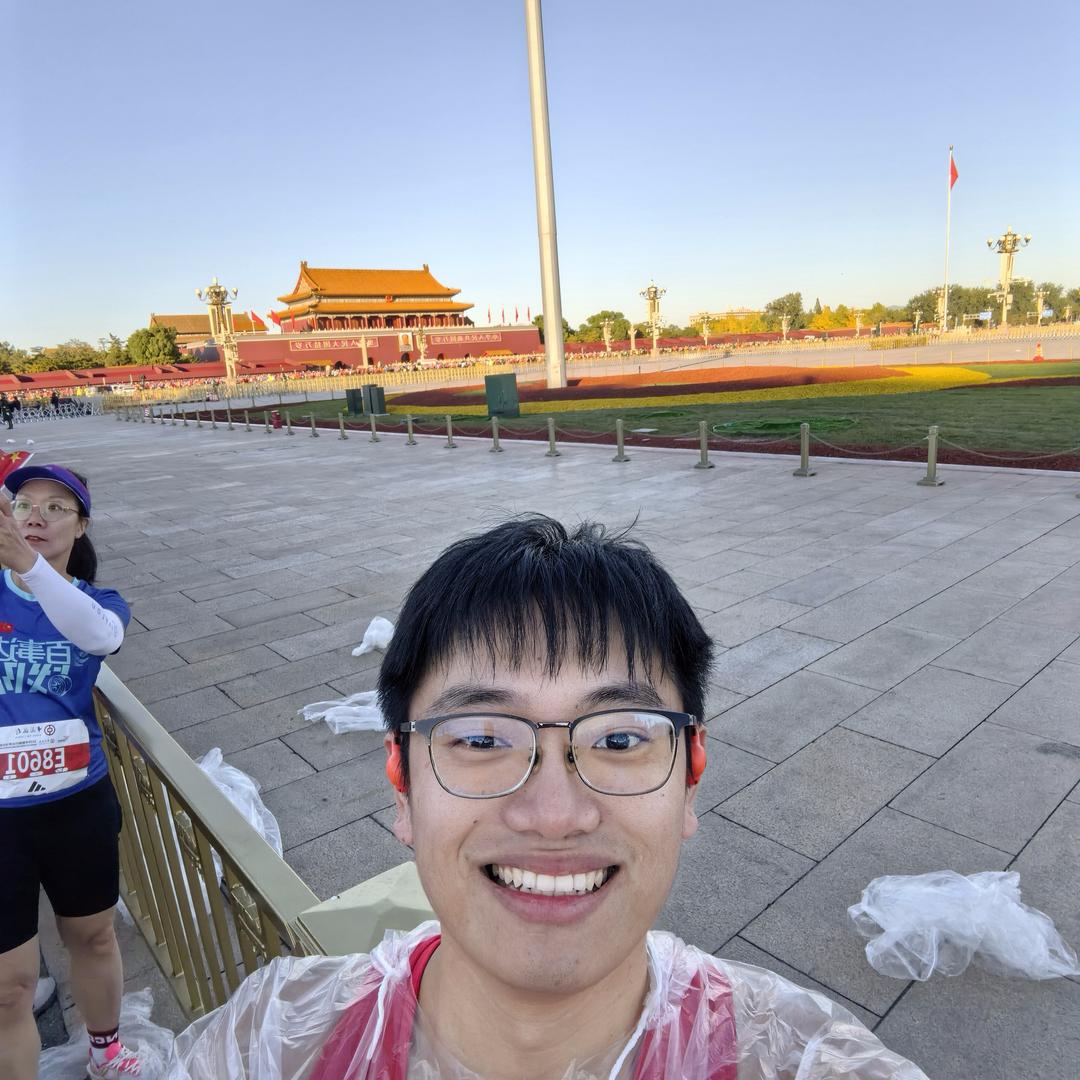 吃嗯陈，暮雨轻尘