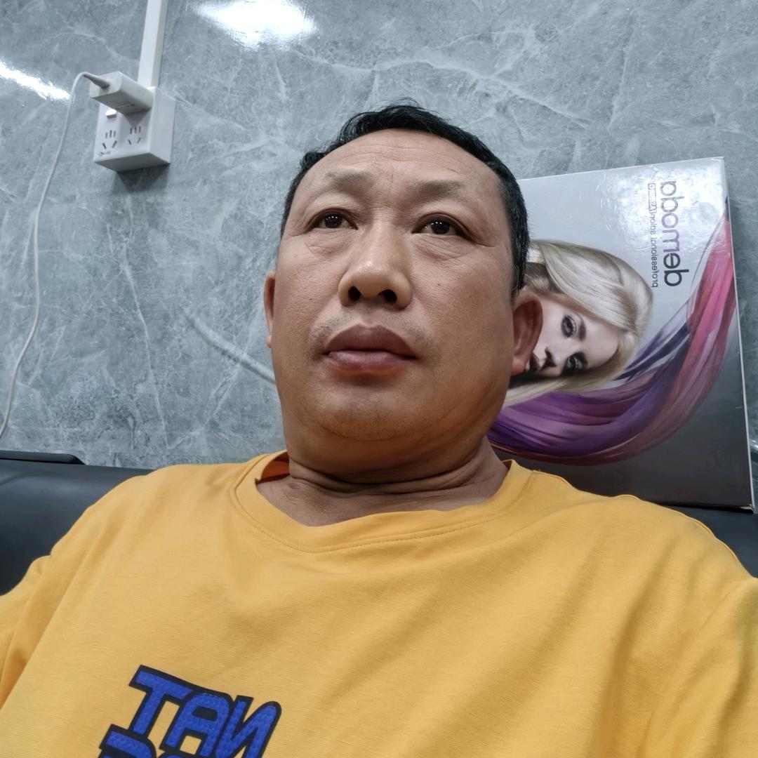 独撑四季